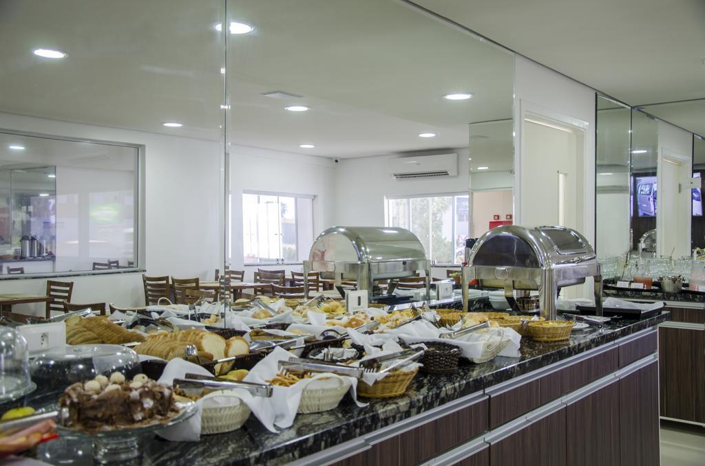 Semprehotel Três Lagoas Εξωτερικό φωτογραφία